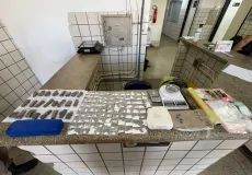 Mais de 1,4 kg de drogas são apreendidos em Teixeira de Freitas