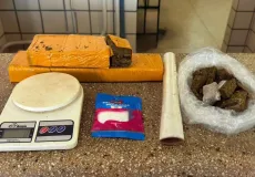 Mais de 1,6 kg de maconha são apreendidos pela PM no Residencial Ramalho em Teixeira de Freitas