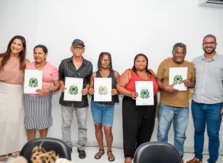 Mais de 100 sonhos realizados: Teixeira de Freitas promove justiça social com entrega de títulos de propriedade