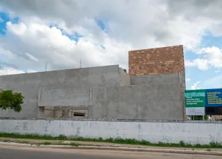 Mais educação, cultura e desenvolvimento: Prefeitura avança com obras de auditório da Escola Antônio Chicon