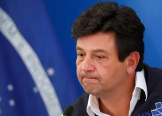 Mandetta avisa equipe que deve ser demitido nesta semana