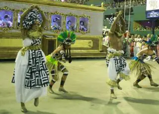 Mangueira é a campeã do carnaval carioca de 2019