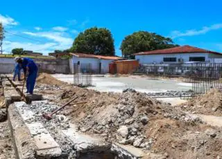 Manutenção nas escolas e obras nas Creches Municipais seguem sendo realizadas