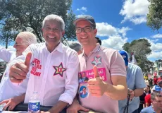 Marcelo Belitardo declara apoio a Jerônimo Rodrigues durante ato político em Teixeira de Freitas