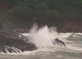 Marinha emite alerta de mau tempo com ventos de 74 km/h para Caravelas