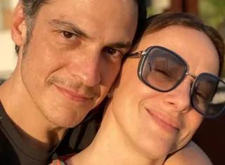 Mateus Solano anuncia fim de casamento de 17 anos com Paula Braun  