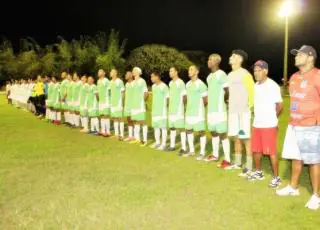 Medeiros Neto abre o campeonato de futebol com 03 jogos na primeira rodada