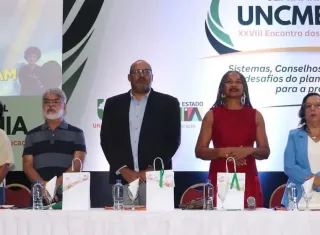 Medeiros Neto participa do 28º Encontro dos Conselhos de Educação da Uncme Bahia