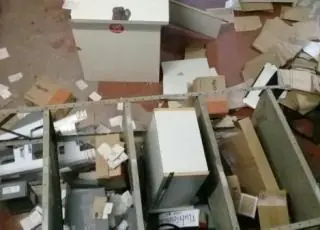 Vídeo -Médico promove quebra- quebra dentro de PSF