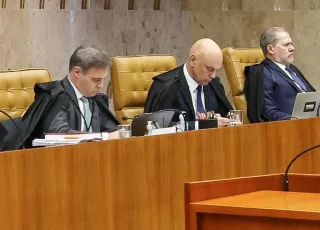 Mendonça acusa Moraes de direcionar investigação no STF