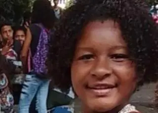 Menina de 14 anos morre após ganhar pirulito de mulher em trem no Rio de Janeiro