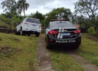 Menino de 2 anos é encontrado morto em casa; pai foi preso
