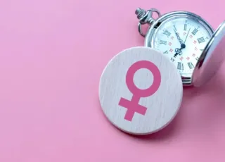 Menopausa ou climatério? Saiba diferença e quando repor hormônios  