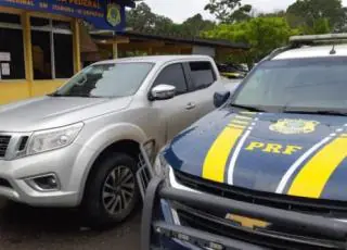 Menor é apreendido pela PRF após ser flagrado transitando com veículo de luxo roubado