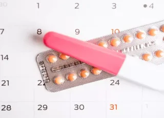 Menstruação atrasada na pausa do anticoncepcional? Veja o que pode ser  