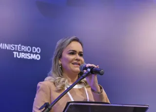 Ministra quer reduzir preço de passagens para incentivar o turismo