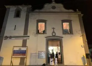 Missa solene marca entrega da igreja São Miguel Arcanjo restaurada, em Itacaré