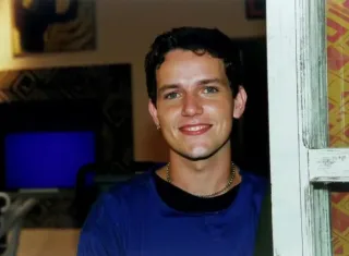 Morre Edward Boggiss, ator de ‘Malhação’ e ‘Sandy e Junior’, aos 49 anos