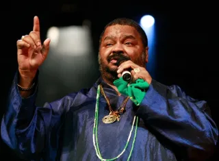 Morre o sambista Arlindo Cruz aos 66 anos