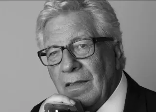 Morre Peppino di Capri, cantor e compositor italiano, aos 86 anos