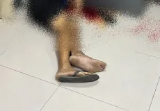 Policial Penal de Minas Gerais é encontrado morto com tiro na cabeça dentro de agência bancária de Porto Seguro. Polícia investiga o caso