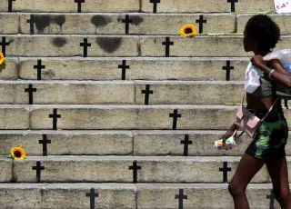 Mortes violentas caem 8,2% no país em 2025; feminicídios aumentam 4%