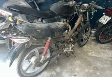 Motocicletas adulteradas e motor roubado são apreendidos em oficina de Itabatã