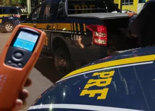 Motociclista embriagado se envolve em acidente e acaba preso em Eunápolis