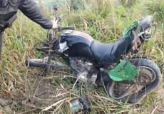 Motociclista morre em acidente envolvendo caminhonete na BR-101, em Mucuri
