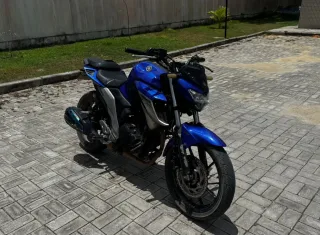 Motociclista tenta fugir da PM e é detido com moto adulterada em Arraial d’Ajuda