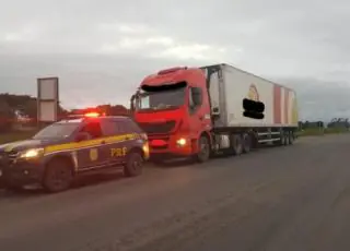 Motorista de empresa é preso pela PRF dirigindo embriagado na BR 101, em Eunápolis