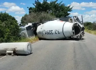 Motorista fica gravemente ferido em acidente na BA-290