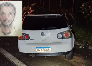 Motorista morre após  colisão frontal entre Golf e carreta de eucalipto na BR-101, em Nova Viçosa