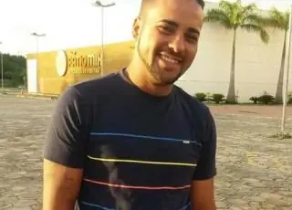 Mototaxista é morto a tiros, criança de 08 anos é baleada na ação do criminoso em Itamaraju