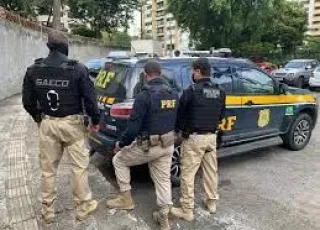 MP cumpre em Teixeira de Freitas mandados contra envolvidos em crimes de peculato, associação criminosa, e lavagem de dinheiro