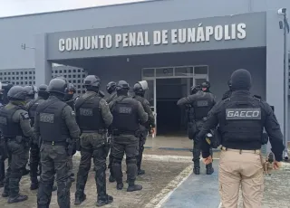 MPBA e Seap deflagram operação e realizam revistas no Conjunto Penal de Eunápolis