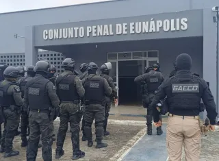 MPBA e Seap deflagram operação e realizam revistas no Conjunto Penal de Eunápolis