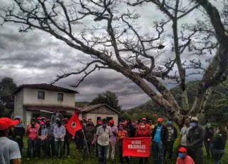 MST invade fazenda do grupo Chaves em Itamaraju em protesto a vinda de Bolsonaro a Teixeira de Freitas