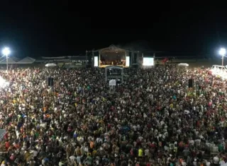 Mucuri abre oficialmente o Carnaval 2026 com festa, música e segurança