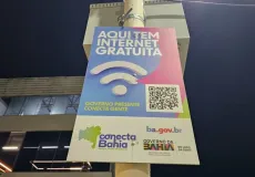 Mucuri avança na inclusão digital com internet gratuita em suas praças públicas pelo programa Conecta Bahia