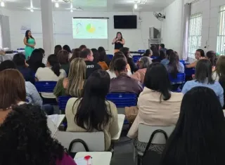 Mucuri lança programa para garantir alfabetização de crianças na idade certa