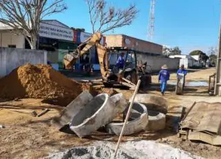 Mucuri: Obras de cobertura do esgotamento sanitário do bairro Cidade Nova estão avançadas em Itabatã