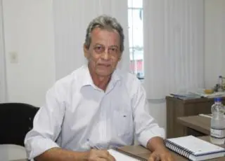 Mucuri - Prefeito Carlos Simões é denunciado na Polícia Federal