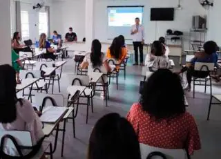 Mucuri se prepara para retorno letivo com treinamentos em recursos tecnológicos na educação municipal