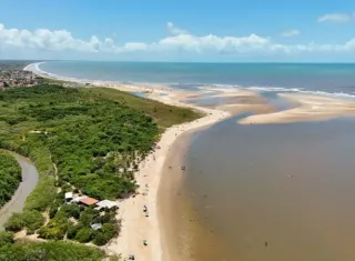 Mucuri suspende festa de Réveillon para priorizar serviços essenciais e servidores em ano de forte impacto financeiro.