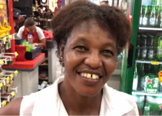 Mulher comemora morte do marido com cerveja e música alta: ‘não apanho mais dele’