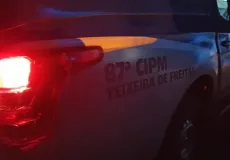 Mulher e criança de 8 anos são baleadas durante tiroteio em bar em Teixeira de Freitas