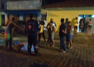 Mulher é morta com única facada no peito, no centro do Prado