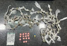 Mulher é presa com drogas, munição e ecstasy em Itabela
