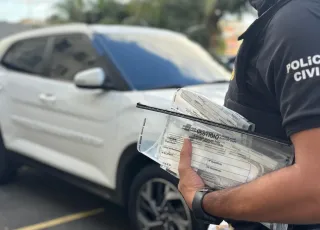 Mulher é presa em flagrante por venda de atestados médicos falsos e namorado indiciado pela Polícia Civil em Itapetinga